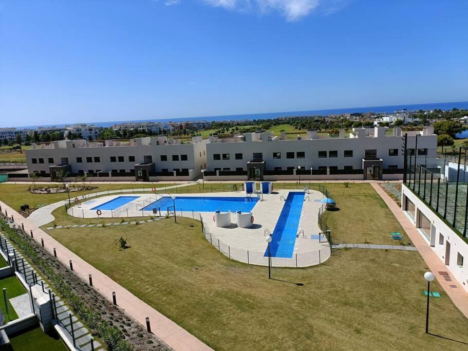 Nuevo Atico Toyo. Vistas Al Mar, Terraza, Solarium, Piscina, A/A, Wifi Y Garaje Apartment El Toyo Екстериор снимка