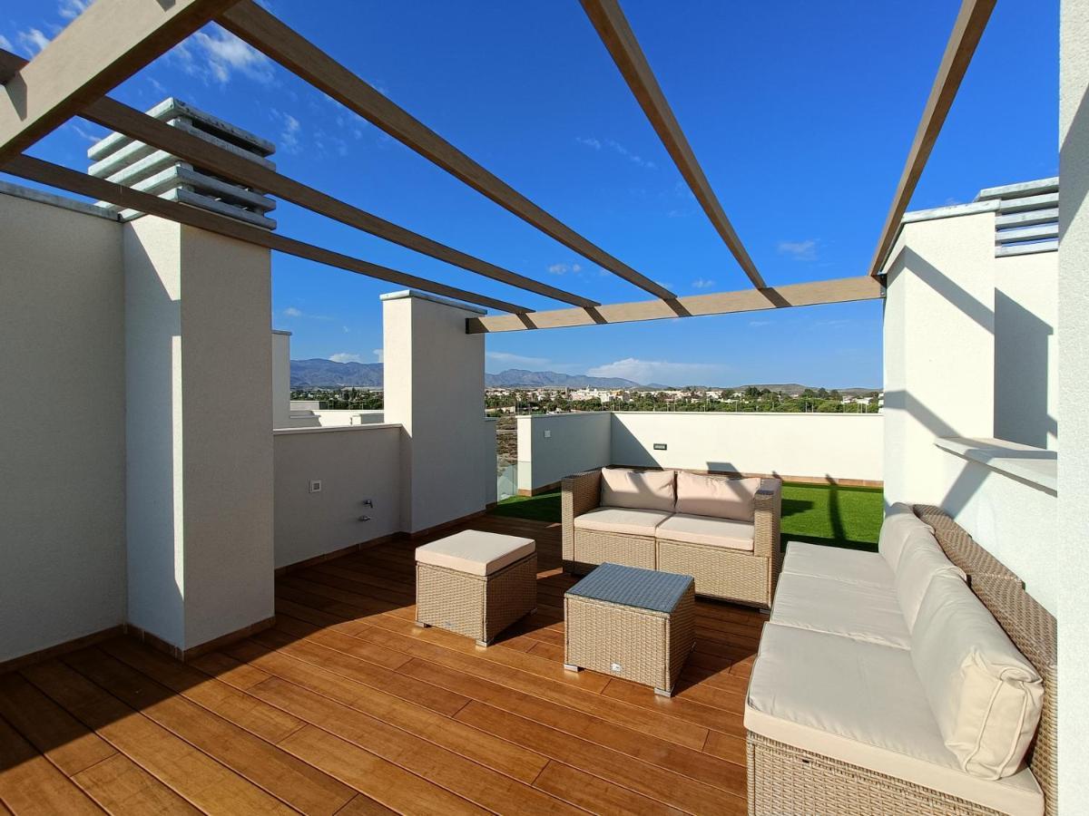 Nuevo Atico Toyo. Vistas Al Mar, Terraza, Solarium, Piscina, A/A, Wifi Y Garaje Apartment El Toyo Екстериор снимка